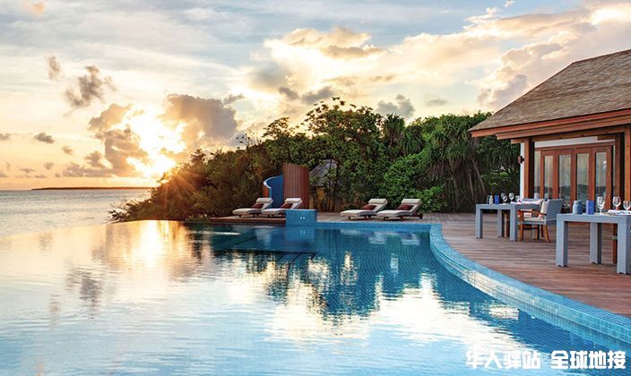 Sunrise-Pool-Cafe4.jpg