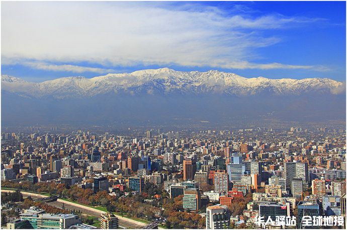 智利首都圣地亚哥.jpg