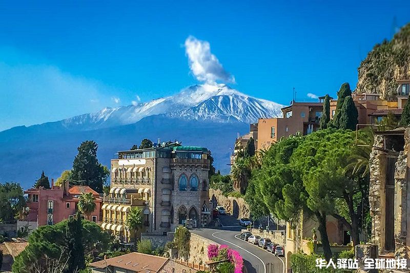 Taormina-mount-etna-header.jpg