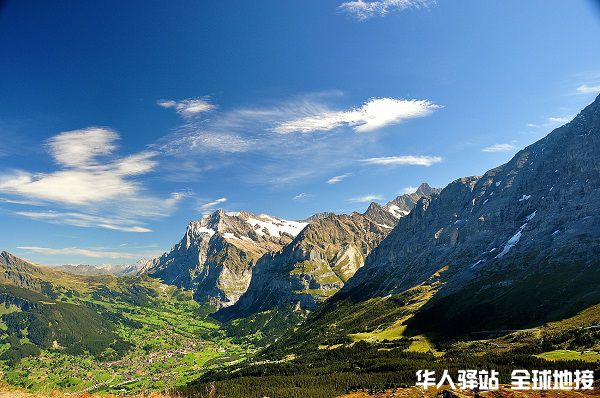 BTyou-can-see-mountains-forever-in-the-swiss-alps-07201412-230754.jpg