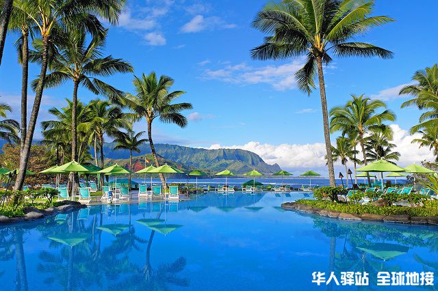 main-hawaii-pool_0.jpg