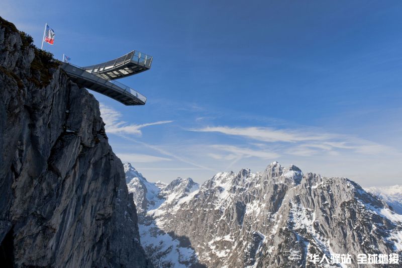 viewing-platform-is-in-Garmisch-Partenkirchen-region-of-Germany.jpg