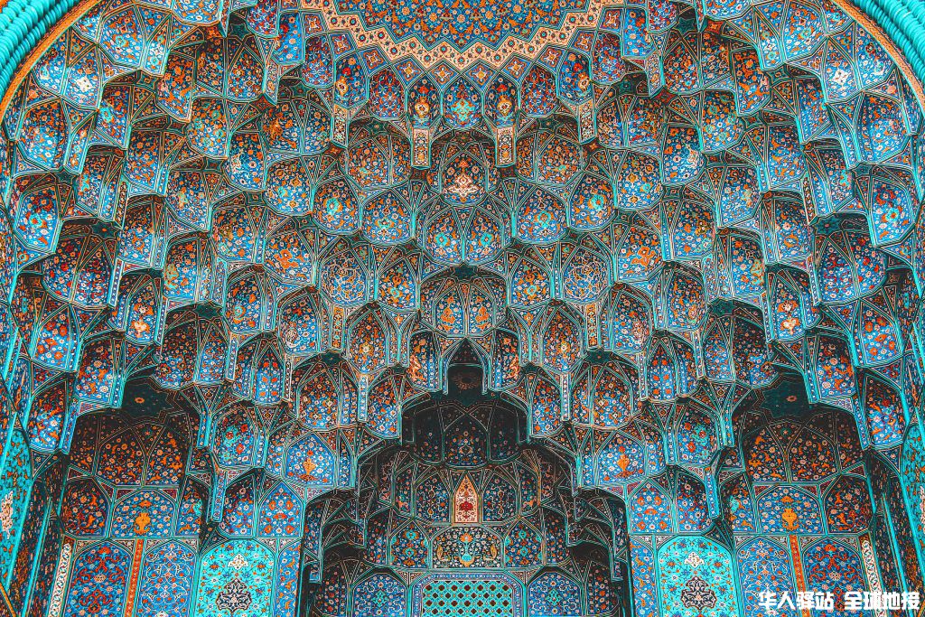 ToIranTour-dome-Isfahan-1024x683.jpg