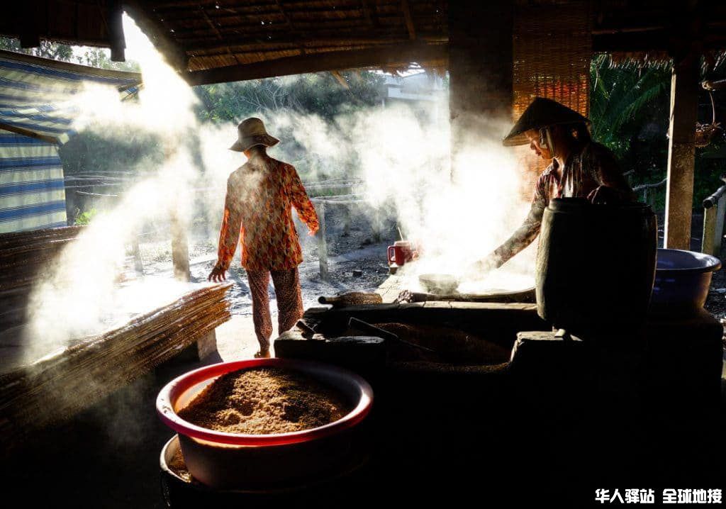 Steaming-Rice-Best-Compact-Travel-Camera-1024x718.jpg
